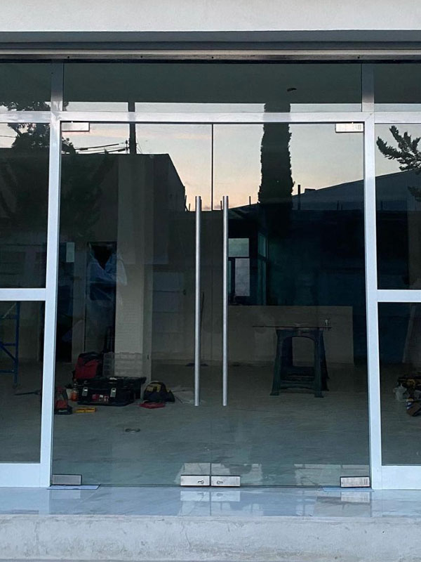 Inovacristal Puertas y Ventanas de Aluminio